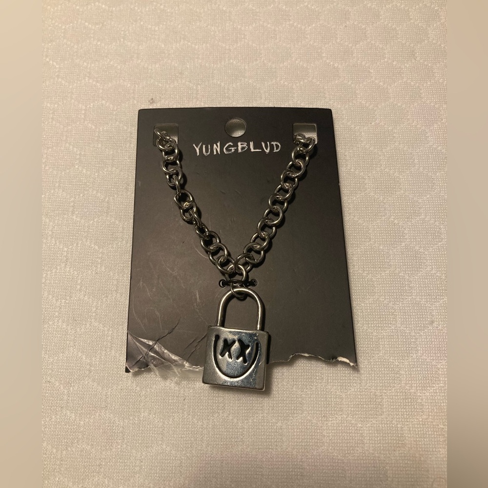 Yungblud necklace